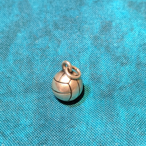 James Avery Volleyball charm - Picture 2 of 7